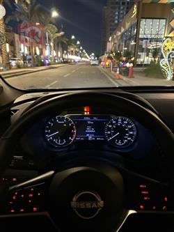 نيسان سنترا